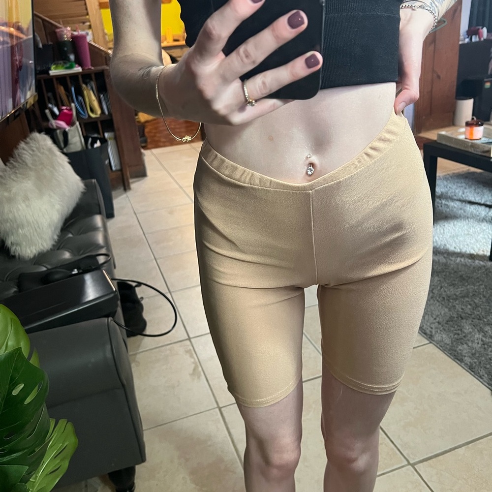 tan biker shorts